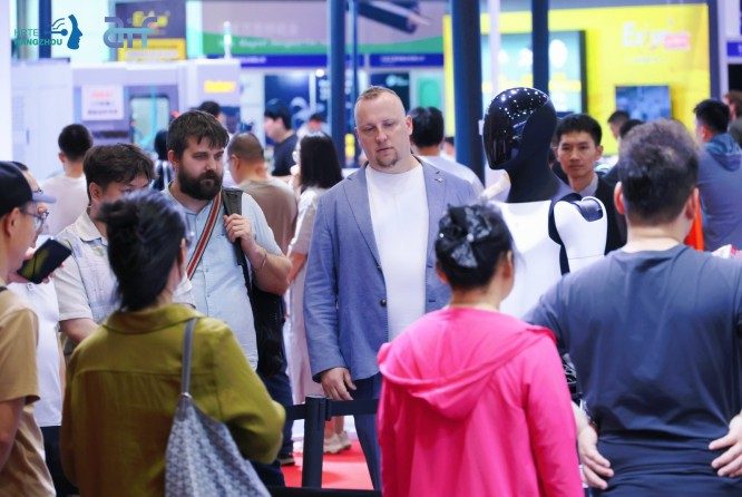 新材料企业如何借2026上海工博会，*占复合材料行业话语权？